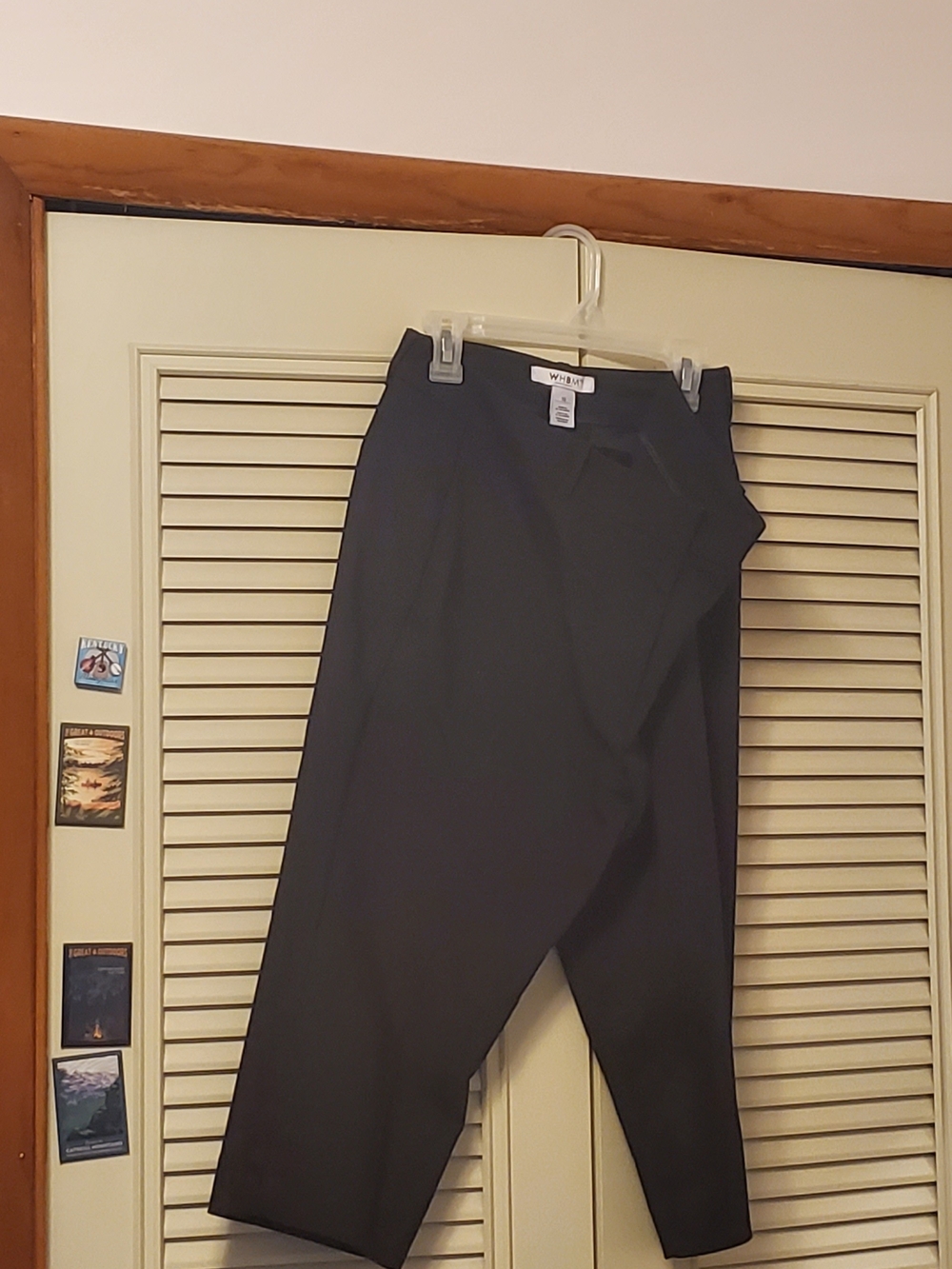 White House Black Market Women's Navy Cropped Trousers